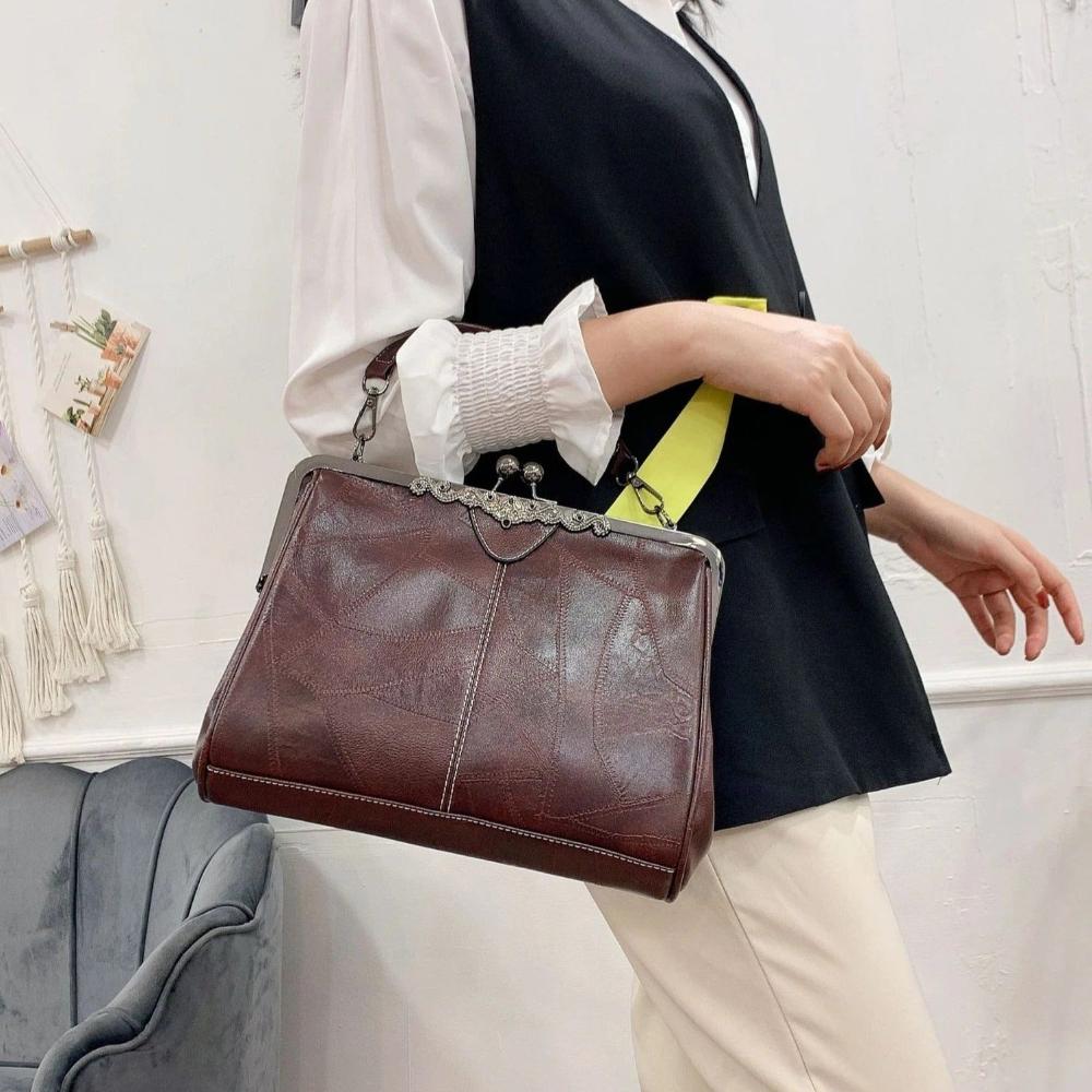 Vera’s Kiss-Lock Handbag